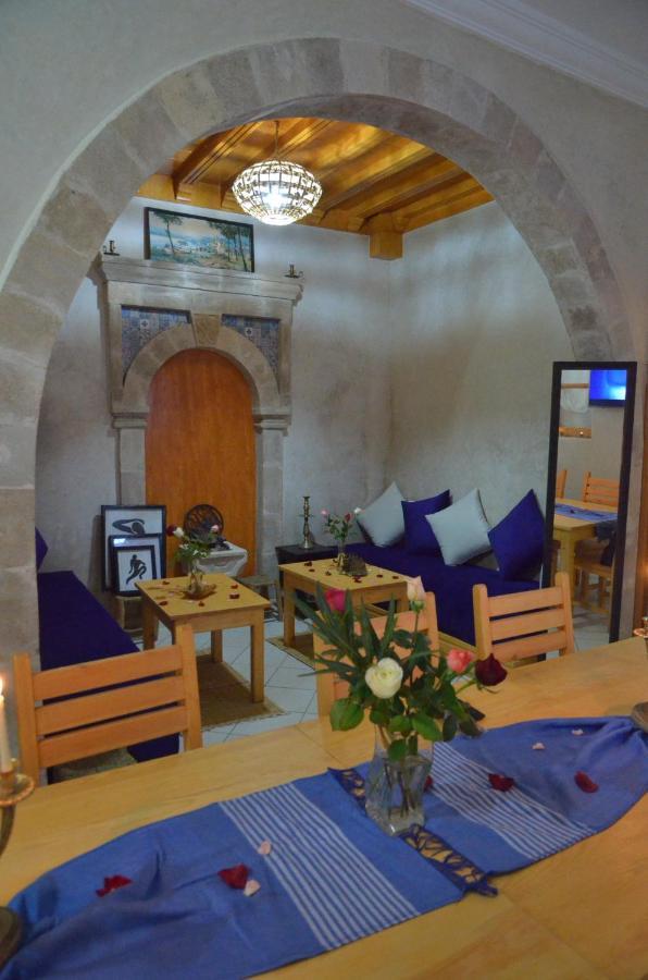 Riad 에사우이라 외부 사진