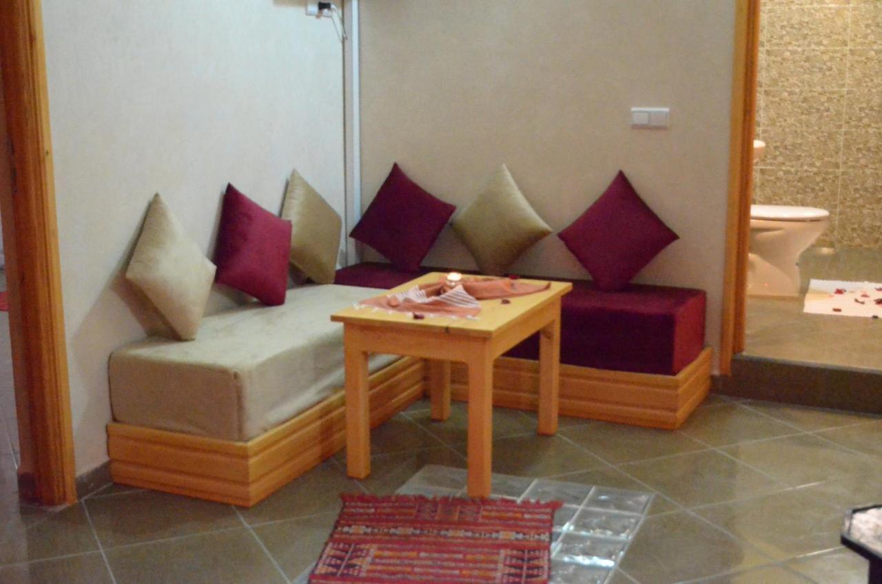 Riad 에사우이라 외부 사진